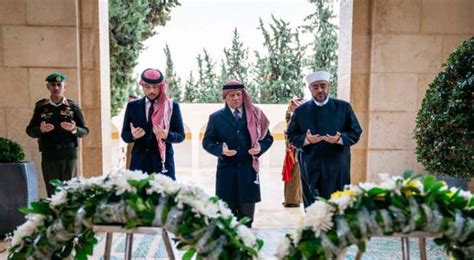 King Crown Prince Visit King Husseins Tomb On Roya News