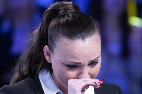 Tra i due la storia è seria e la passione è vivissima, tanto che i loro fan. Adua Del Vesco dramma a Verissimo: "volevo morire"
