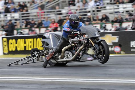 A full dozen of the t/f bikes were at the rock, a beautiful site to see, i'm. Mickey Thompson Sponsors NHRA Top Fuel Harley Drag Racing ...