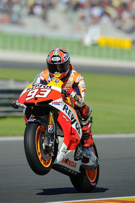 Valencia Motogp Marquez Takes Historic Motogp Title Mcn