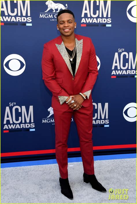 Heres Why Jimmie Allen Is No Longer Performing At Cma Awards 2022