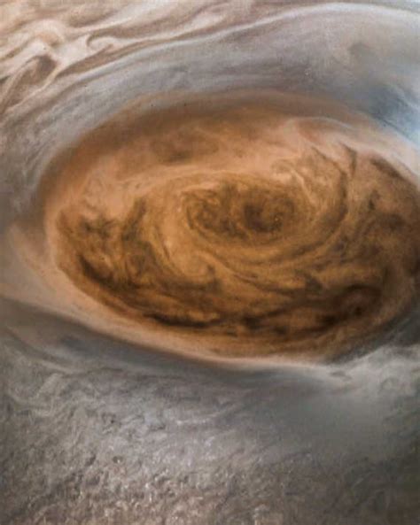 Nasas New Photos Of Jupiters Great Red Spot Are Stunning