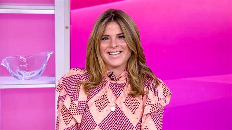 Today Show Jenna Bush Hager S First Book Club Pick Of 2021 Is Raw And Intimate