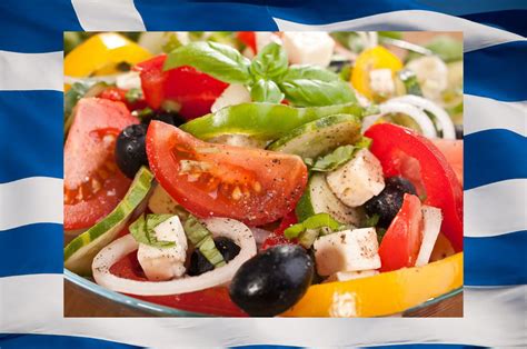 Ελληνική χωριάτικη σαλάτα newfood gr
