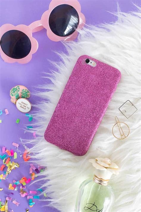 Diy Phone Case With Glitter In Four Easy Steps Diy Phone Case Diy