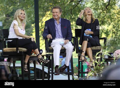 Kelly Ripa The Running At Live Hi Res Stock Photography And Images Alamy