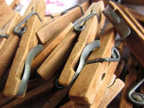 Vintage Wooden Clothespins With Metal Clip Set Of 12 Etsy Wooden