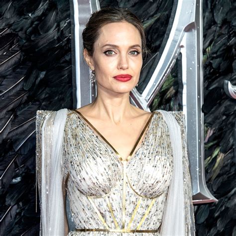 See This Jaw Dropping Photo Of Angelina Jolie Covered In Bees E