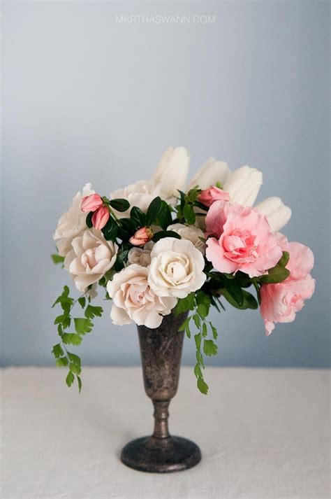 A Gorgeous Springtime Bouquet From Hannah Elissa Floral Design Spring