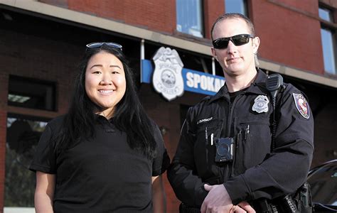 A New Program Pairs Mental Health Specialists With Police Officers In Hopes Of Directing People