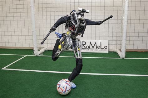 Ucla Stellt Neuen Artemis Roboter Für Sein Fußballturnier Vor