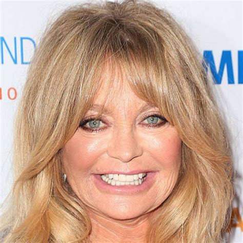 Goldie Hawn Who Turns 77 Poses In Swimsuit Photo Alongside Heartfelt