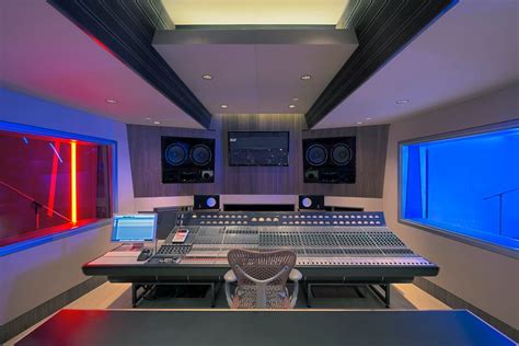 What Makes A Great Recording Studio Expert Panel At Westedge Design