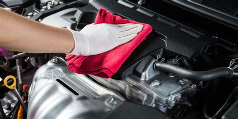 Tips On How To Clean Car Engine Auto Domain