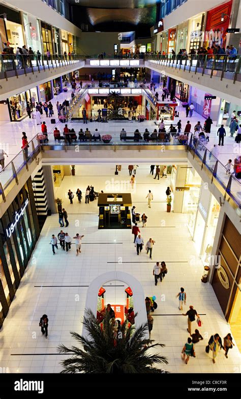Dubai Mall Largest Shopping Mall In The World Downtown Burj Dubai