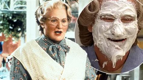 Mrs Doubtfire Director Confirms Theres An R Rated Version Of The Robin Williams Film Heart