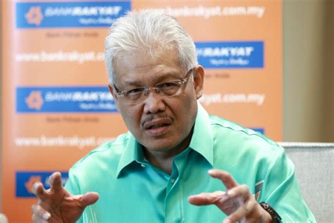Special duties officer (policy and strategy) to the minister of domestic trade and consumer affairs. SMEs now form 36% of M'sian economy: Domestic Trade ...