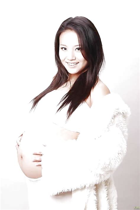 Pregnant Asian Women 2 Photo 2 70 109 201 134 213