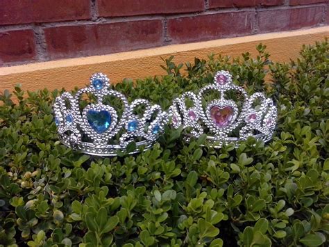 Coronas De Princesas Para Niñas Juguetes 2500 En Mercado Libre