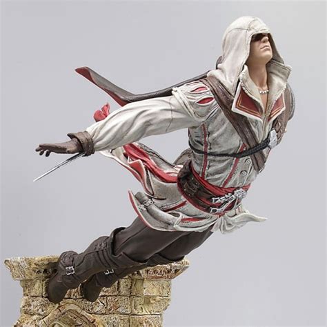 Assassin's creed stars academy award nominated actor michael fassbender, which is based off the extremely popular video game. Figurine Ezio Leap of Faith