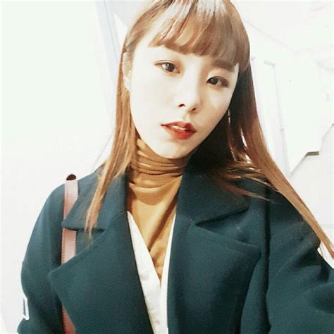 See a recent post on tumblr from @fyeahwheein about wheein. 5 Photos of MAMAMOO's Wheein That Will Make You Buy a ...