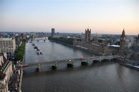 Fileriver Thames And Westminster Bridge London 17aug2009 Wikipedia
