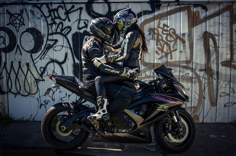 motorbike couple