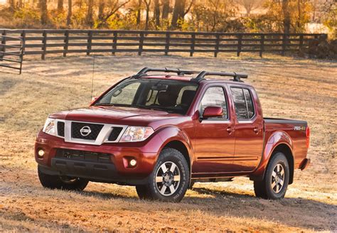 How The 2014 Nissan Frontier Pro 4x Tries To Hide Its Age
