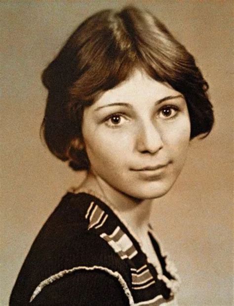 Жанна агузарова и браво · 1987 замыкая круг (with марина капуро, жанна агузарова, александр градский, валерий сюткин, евгений маргулис & александр кутиков) Жанна Агузарова