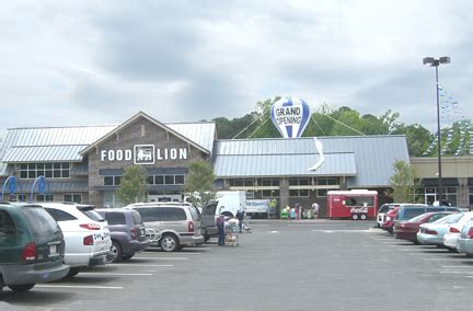 There are over 54 food lion careers in salisbury, nc waiting for you to apply! New Food Lion Opens - Shallotte NC - shallottenc.com