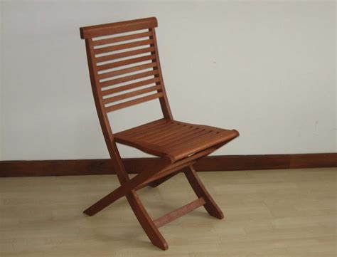 Victoria Classic Armless Folding Wooden Chair 