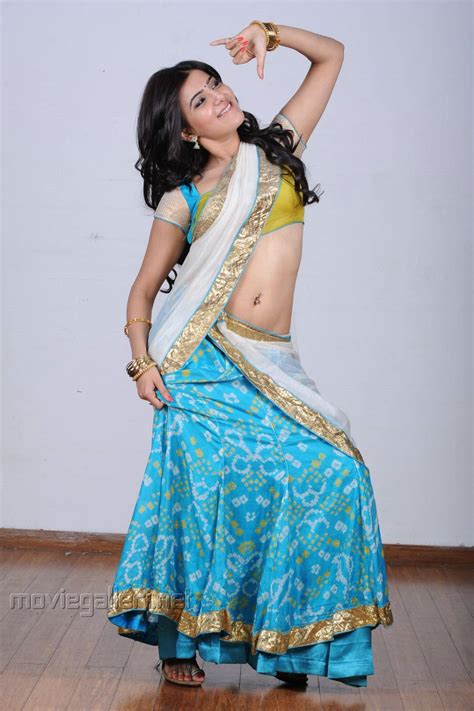 Samantha fashion photos in blue saree looking hot. Picture 466432 | Samantha Ruth Prabhu Hot Spicy Half Saree ...