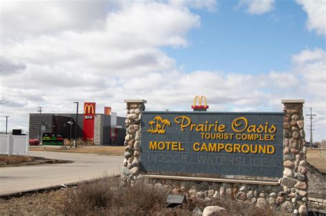 PRAIRIE OASIS TOURIST COMPLEX (MOOSE JAW, CANADÁ): 25 fotos, comparação