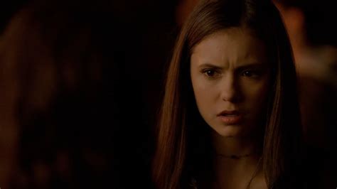 TVD 1x1 Bonnie Touches Elena And Sees Fog A Crow And A Man Delena