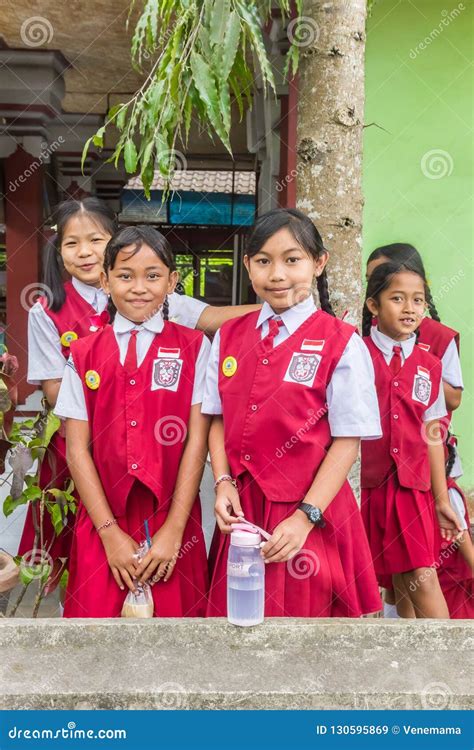 Indonesian Smiling Schoolgirls In Uniform Editorial Stock Image Image Of Person Indonesia