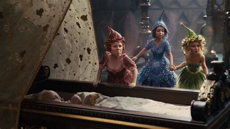 Imelda staunton e lesley manville saranno flora e fauna, due delle tre fate (nel film saranno folletti) che si prendono cura di. Imelda Staunton, Lesley Manville and Juno Temple in ...