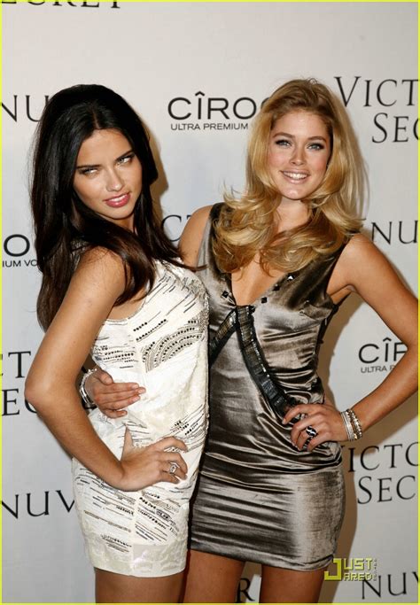 Adriana Lima And Doutzen Kroes What Is Sexy Photo 1721321 Adriana Lima Doutzen Kroes