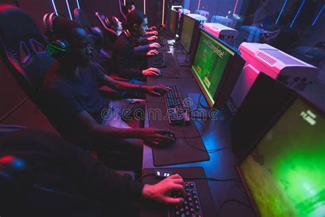 Young People Playing Computer Games Stock Image Image Of Club