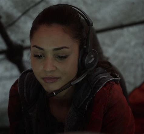 Raven Reyes The 100 Reyes Raven The 100