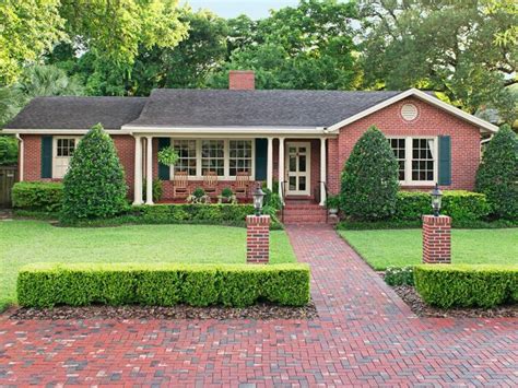 Image Result For Landscape Ideas For Brick Ranch Brick Exterior House