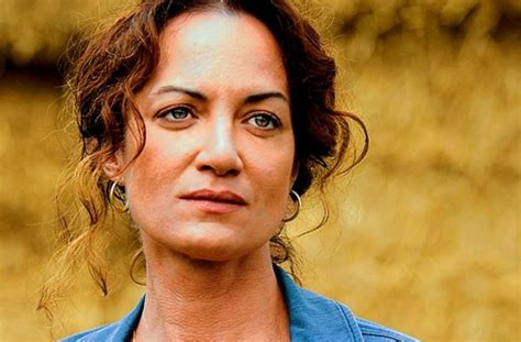Natalia wörner lebt mit dem gemeinsamen sohn in berlin. Frauenwelt (V): „Ich bin eine Alphafrau" - Stuttgart ...