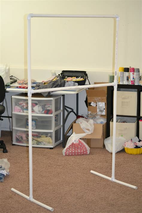 Wardrobes, shelving & storage all motors for sale property jobs services community pets. Bellapia Designs: DIY Clothing Rack
