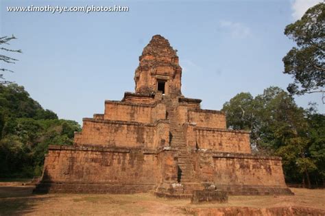 Baksei Chamkrong Angkor Cambodia