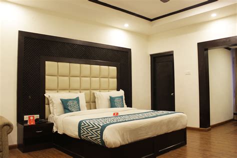 Oyo Hotel Meridien Premium Srinagar Book ₹985 Oyo