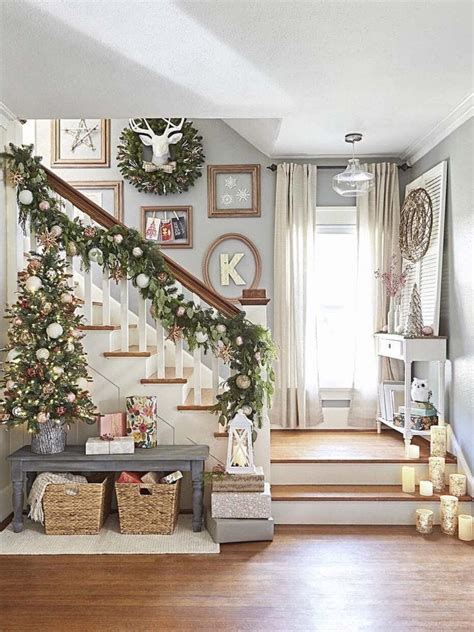 10 Christmas Decorate Staircase Ideas To Transform Your Stairway For