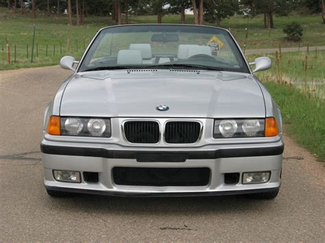 Need mpg information on the 1998 bmw m3? Picture of 1998 BMW M3 Convertible, exterior