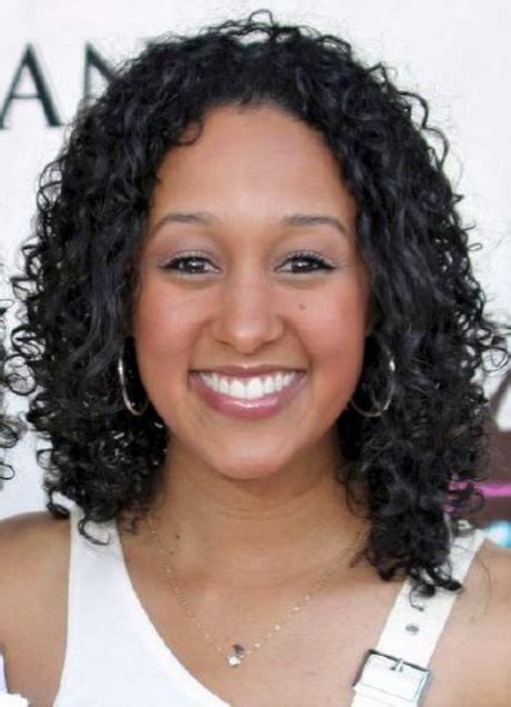 Steps to dyeing hair with black tea. Sophisticated black hairstyles