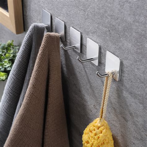 How High To Hang Towel Hooks In The Bathroom