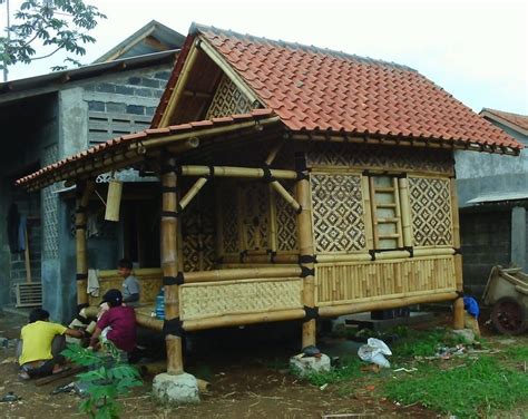 21 Desain Rumah Bambu Unik Sederhana Modern Sun