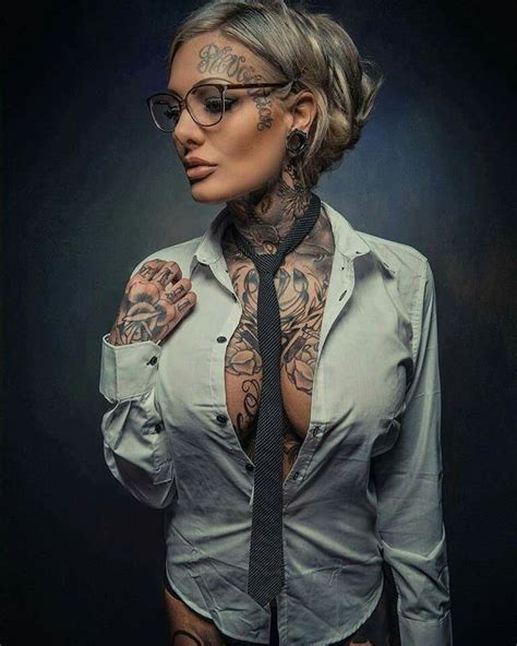 Beautiful Tattooed Girls And Women Daily Pictures For Your Inspiration Chicas Tatuadas